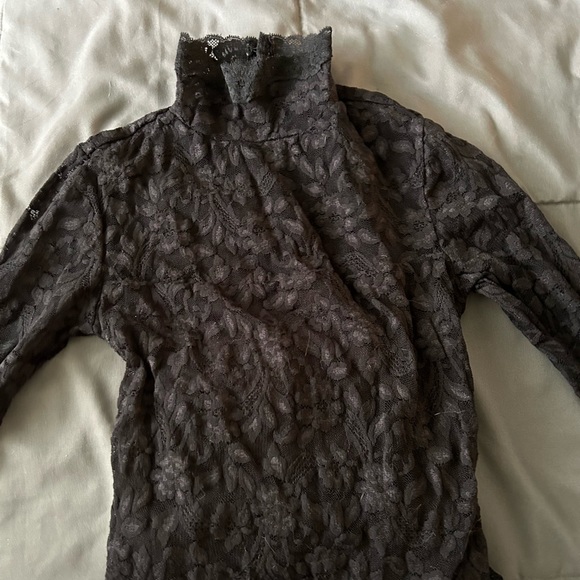 Long sleeve backless midi dress. Moda International. Size: XS - Picture 5 of 8